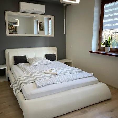 Ap 8 تشينستوخوفا