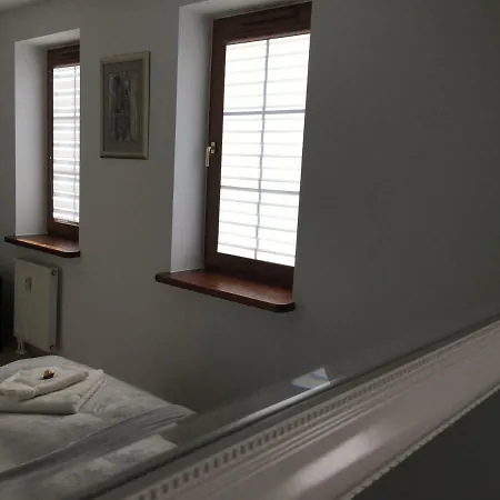 Ap 8 * تشينستوخوفا