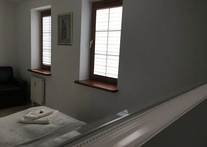 Ap 8 * Ченстохова