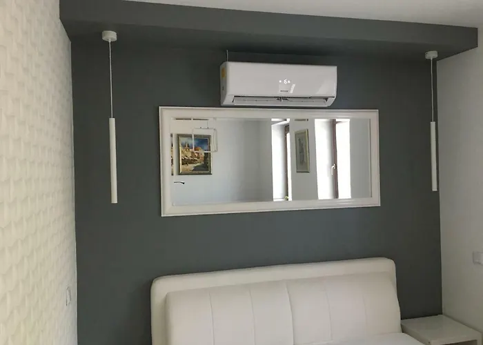 Ap 8 דירה צ'סטוצ'ובה